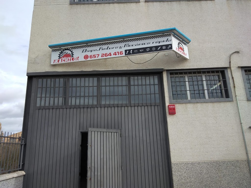 Talleres Kachilo — Exterior