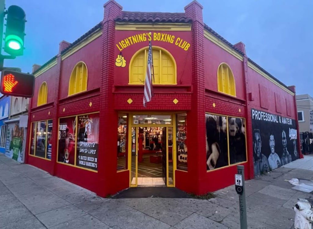  Lightnings Boxing Club