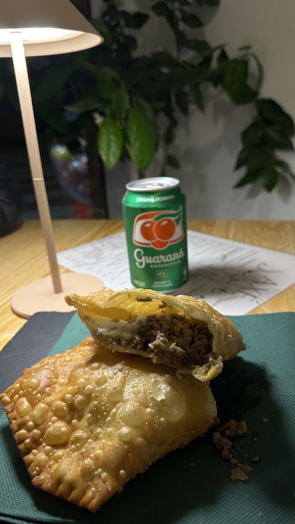 Casa axe bar — Comida y bebida