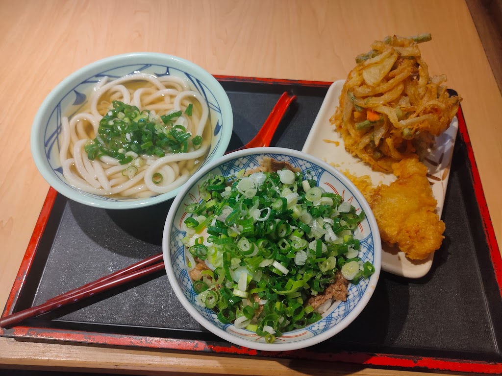 丸亀製麵 基隆店 烏龍麵餐廳 的照片