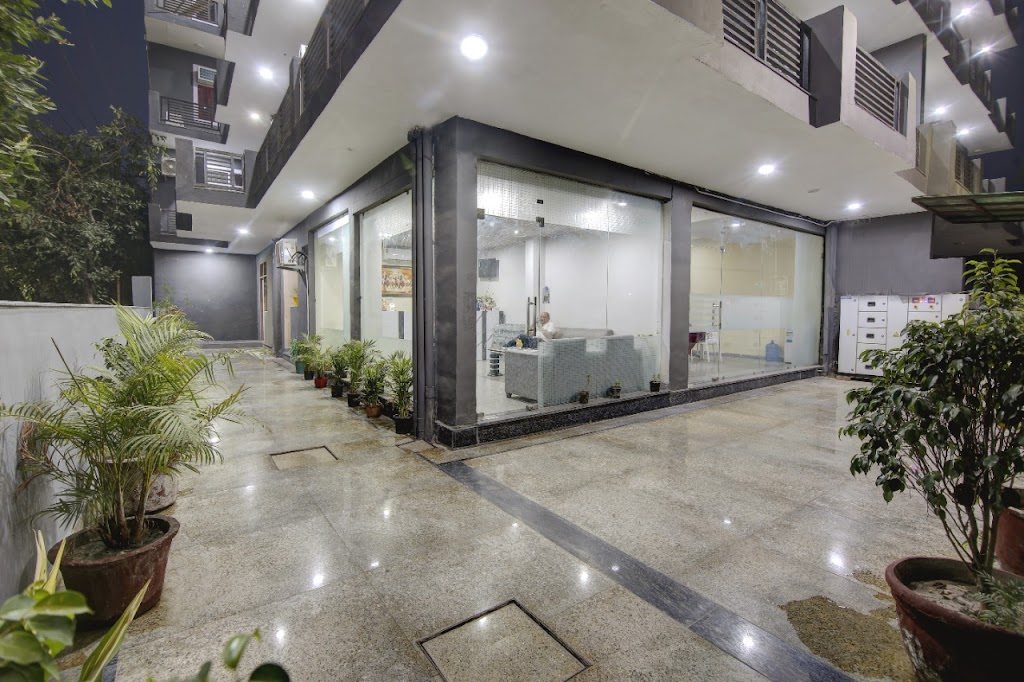 Hotel Premier Noida
