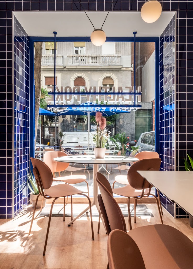 Healthy Poke Sabadell — Ambiente