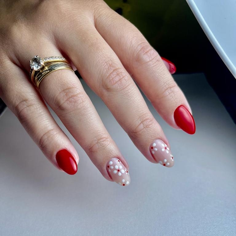 Gloria Gomez Estudio de unas y algo mas