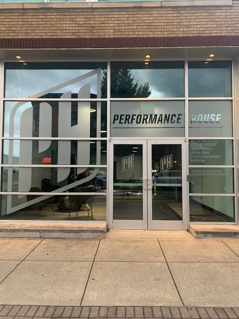  Performance House