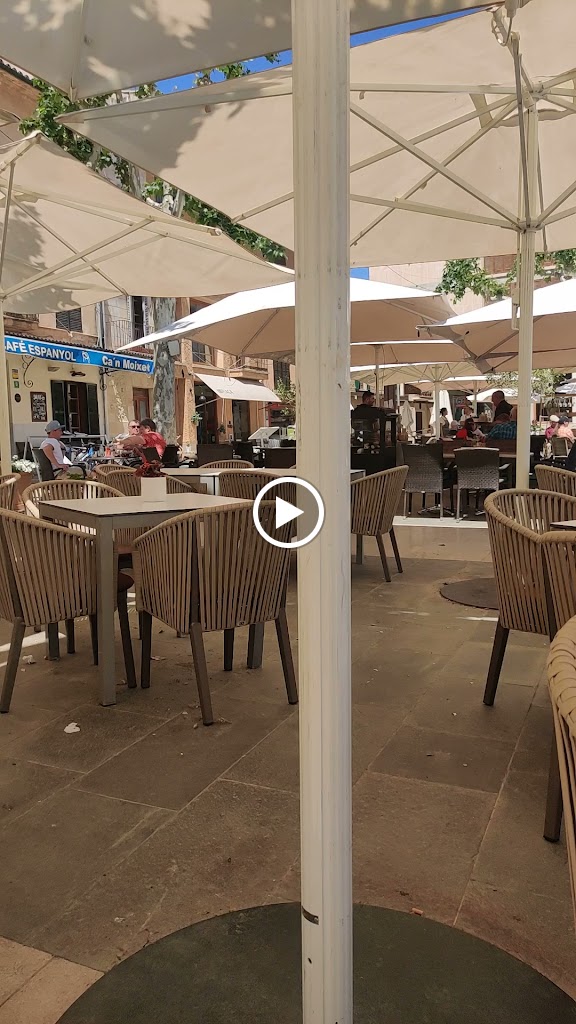 Q11 restaurant pollenca — Ambiente