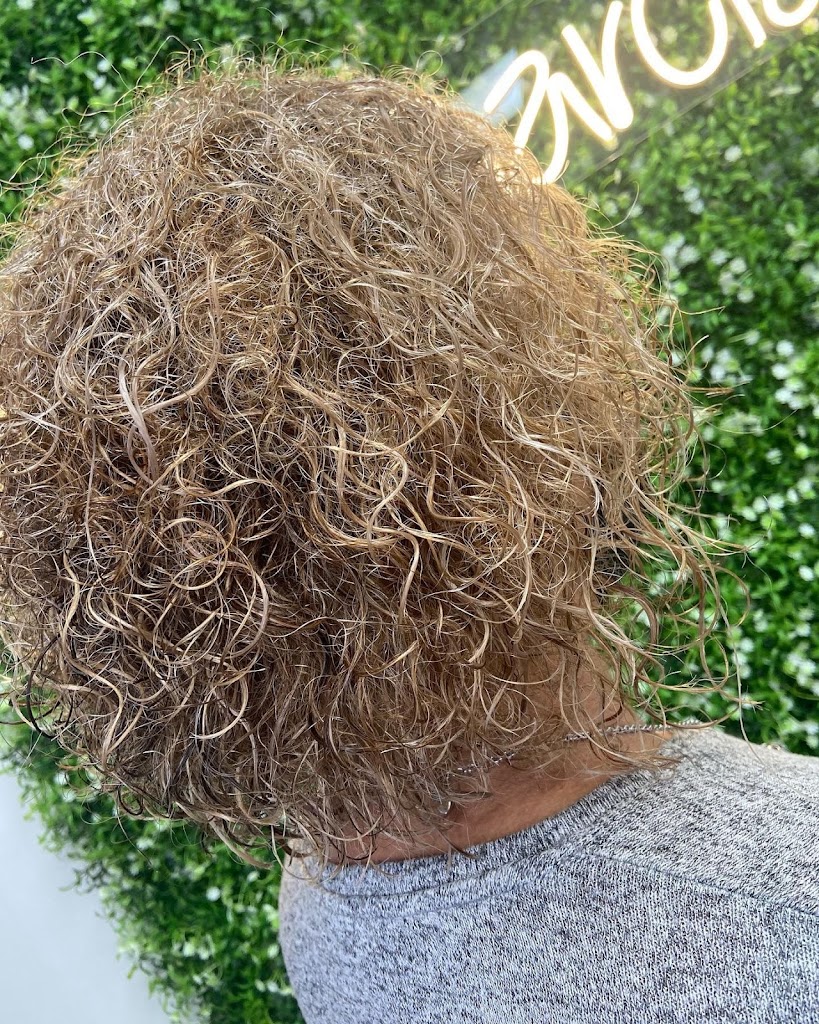 Monica Garcia Peluqueria y estetica — Del propietario