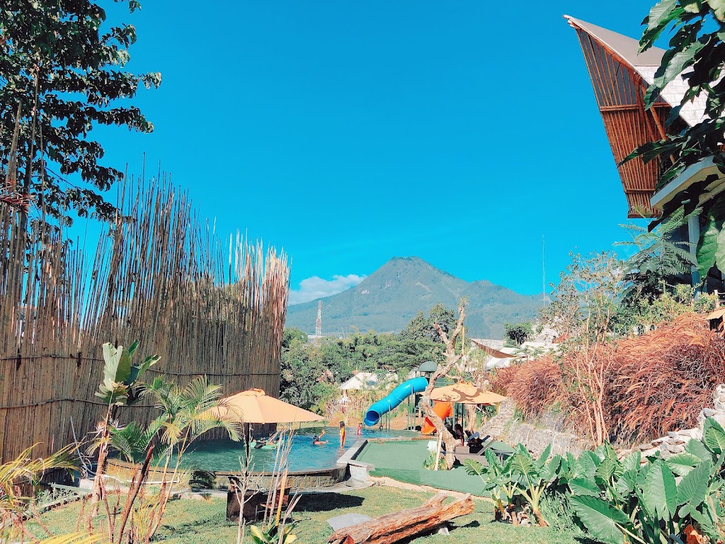 Oak Tree Glamping Resort