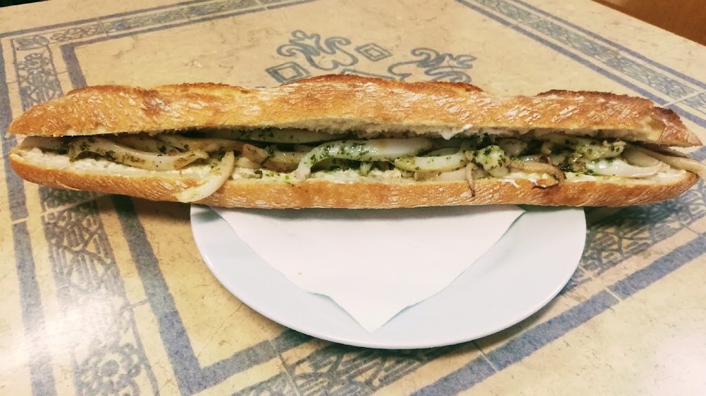 Bar Ca Ximo — Comida y bebida