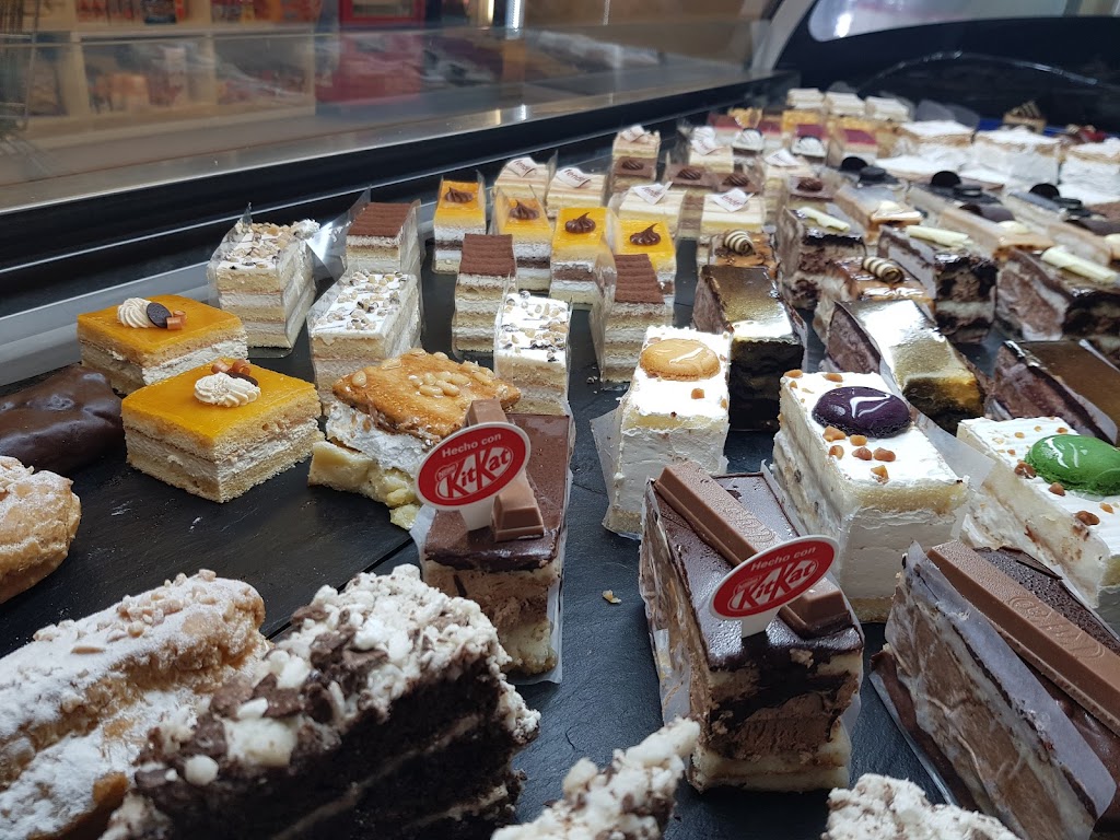 Pizzeria - Panaderia Aracelitana