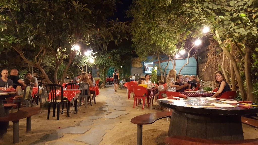 Pizzeria Rumbera — Ambiente