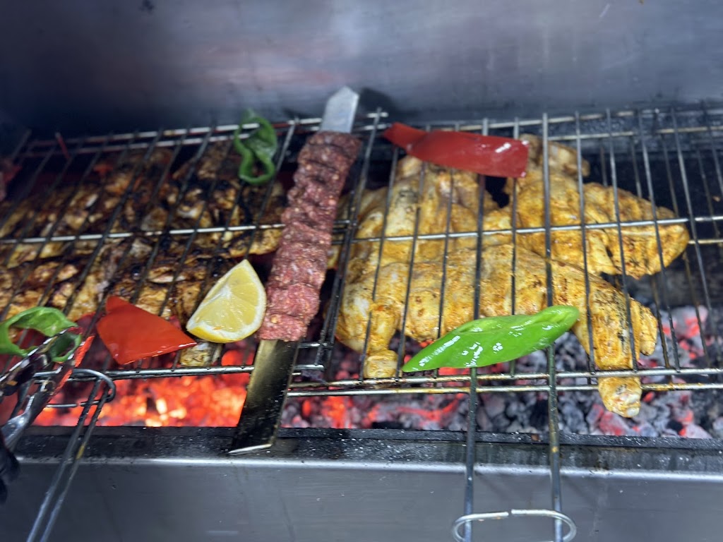 BR GRILL KEBAB (Todo Casero) — Kebab