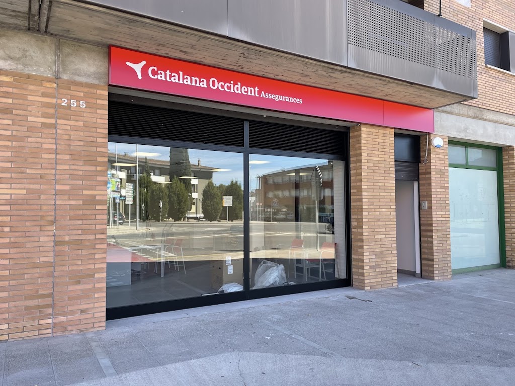 Occident - Agencia d'assegurances — Exterior