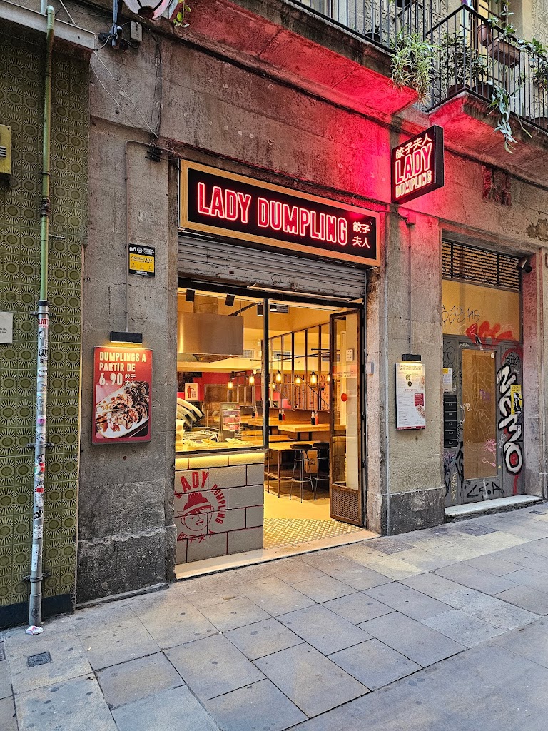 Lady Dumpling Arco de Triunfo