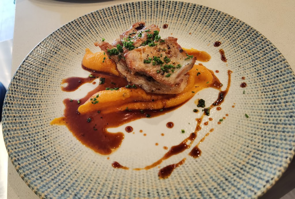 Taberna Sun — Comida y bebida
