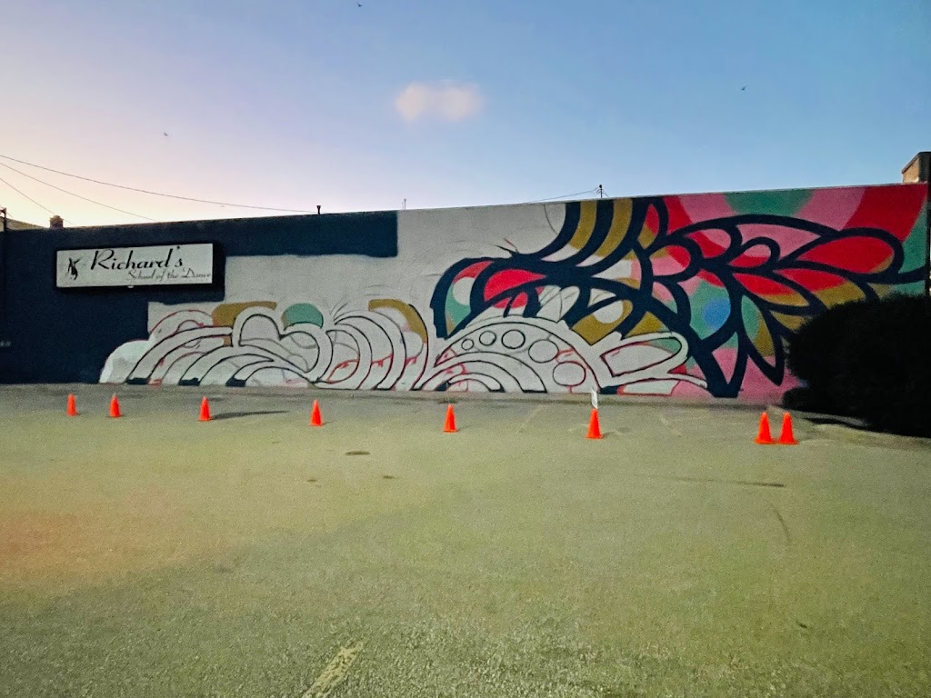  Richard's School of the Dance