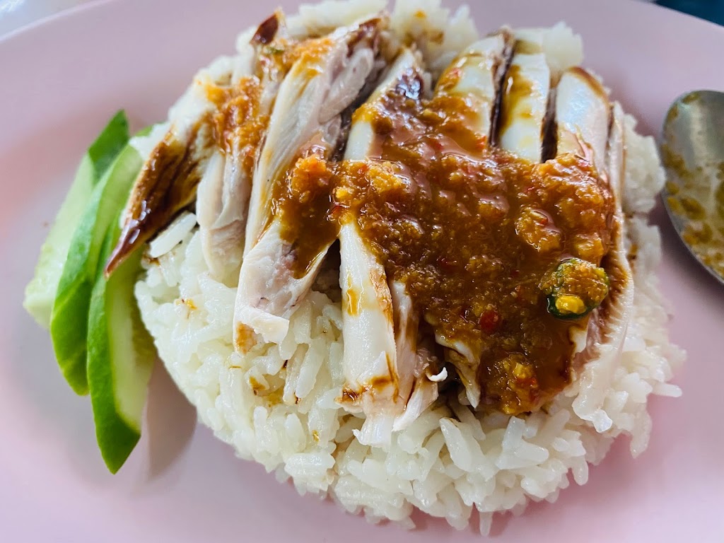 รูปภาพของ ร้านข้าวมันไก่ นายใช้โภชนา (บ้านแพน)