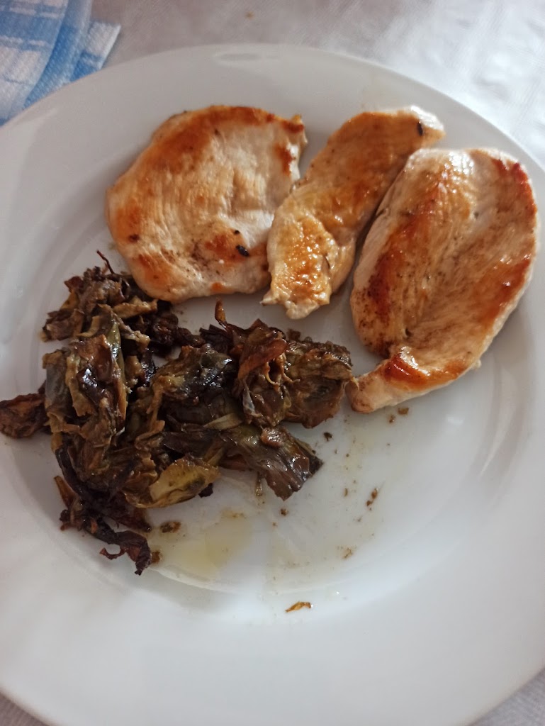 Restaurante Cafeteria Sant Josep — Comida y bebida