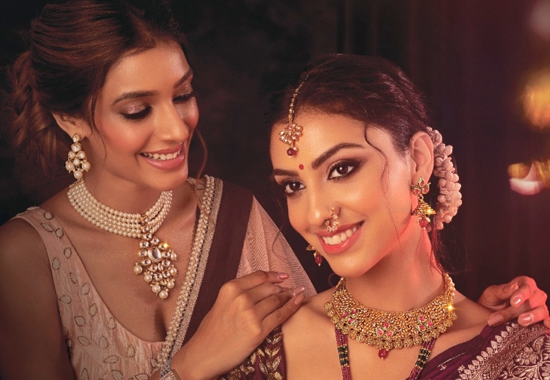 La Jade Family Salon Hair Skin Makeup