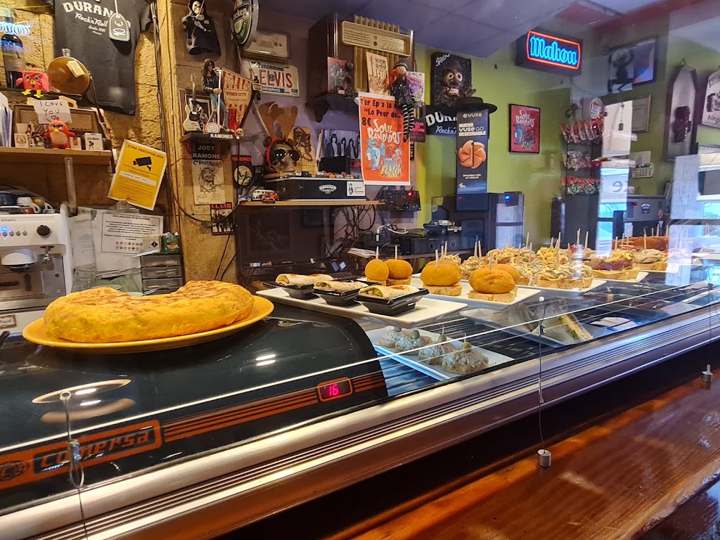Durango Cafe Bar Pucol — Comida y bebida