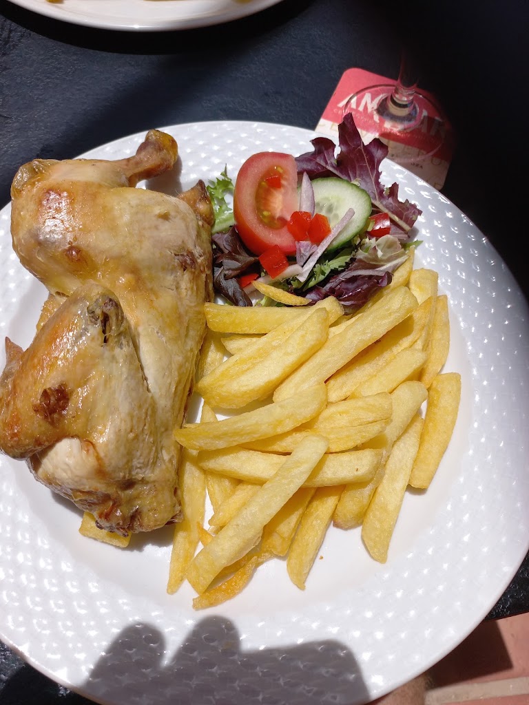 The Mariners Pub — Comida y bebida