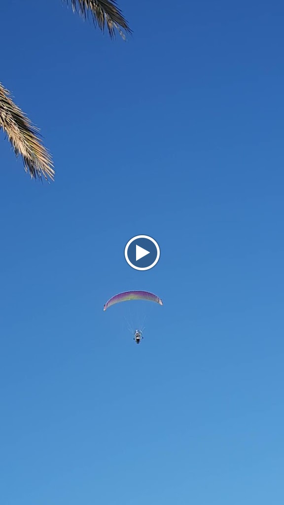 Chiringuito Hawai Kai Beach Bar — Videos