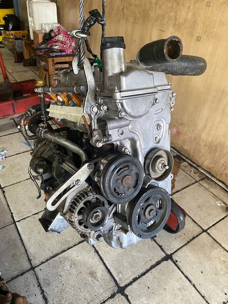 Bengkel mobil saerah motor