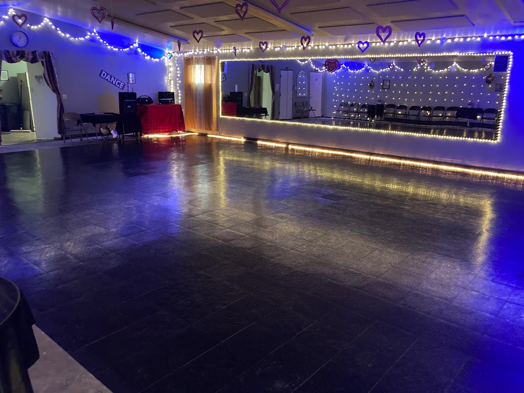  Follow My Lead Dance Studio