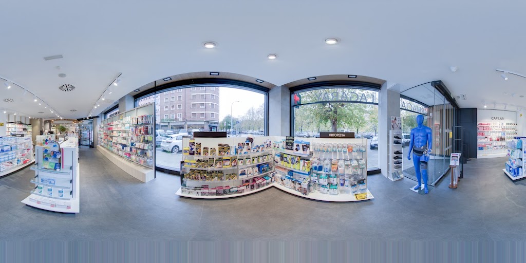 Farmacia Mallagaray — Street View y 360deg
