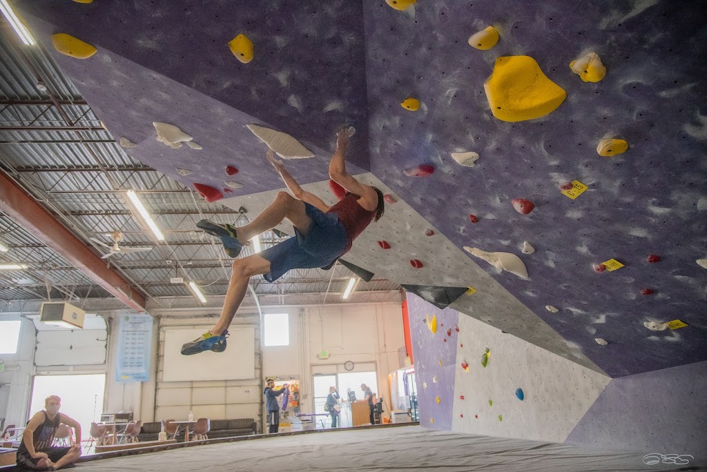  Denver Bouldering Club Central