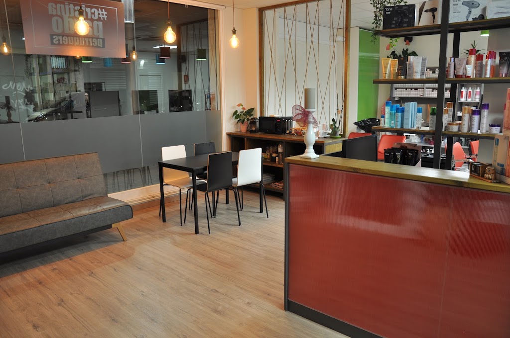 Cristina Pardo Perruquers — Interior