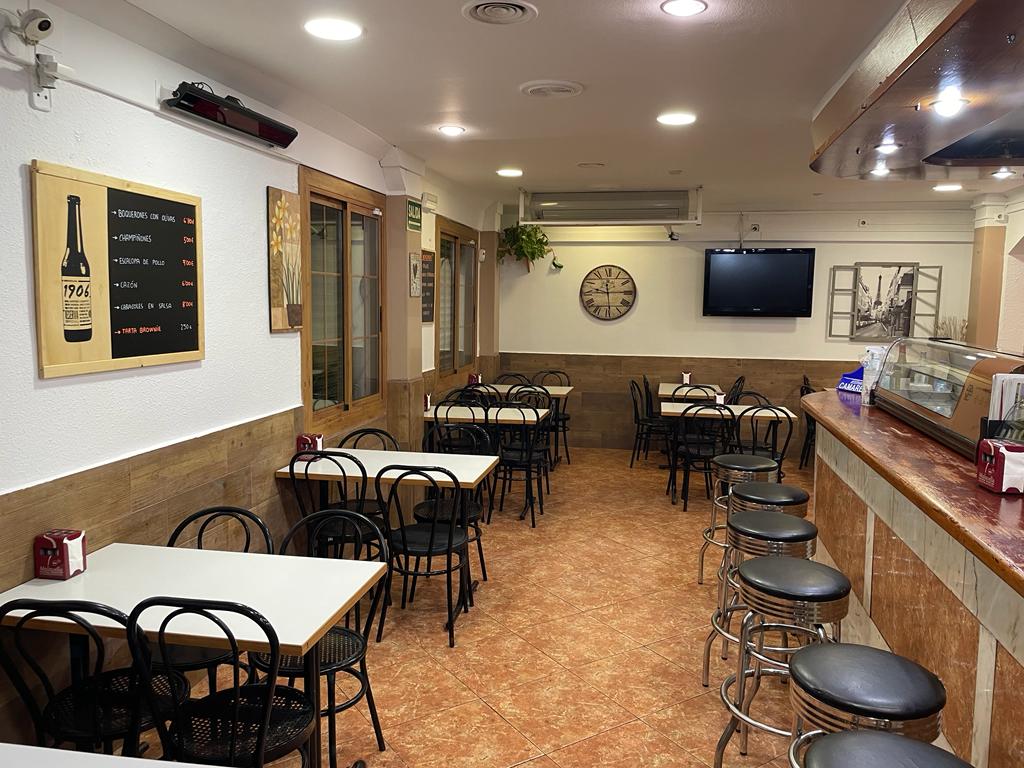 Bar Olimaja — Ambiente