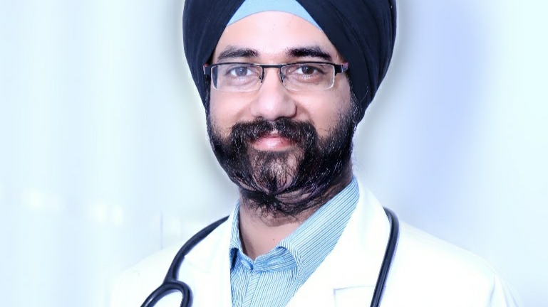 Dr. Dr Tarandeep Singh