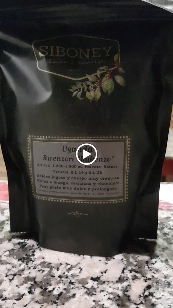 Cafe Bar Cubano — Videos