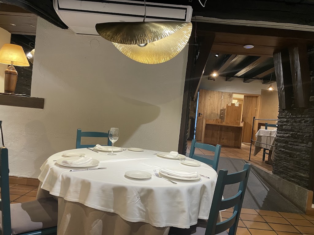 Asador Olivi Erretegia — Ambiente