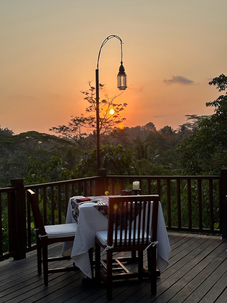 Dining Corner Restaurant