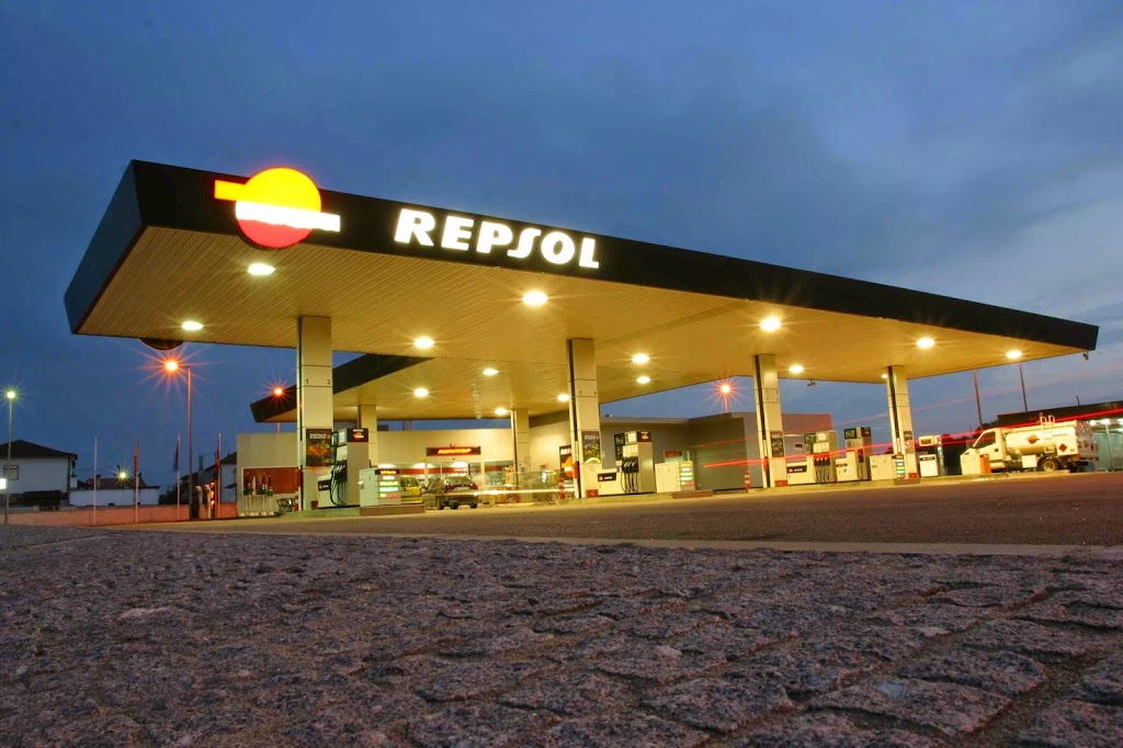 Gasolinera Combustibles Salcedo, S.L. — Surtidor de combustible