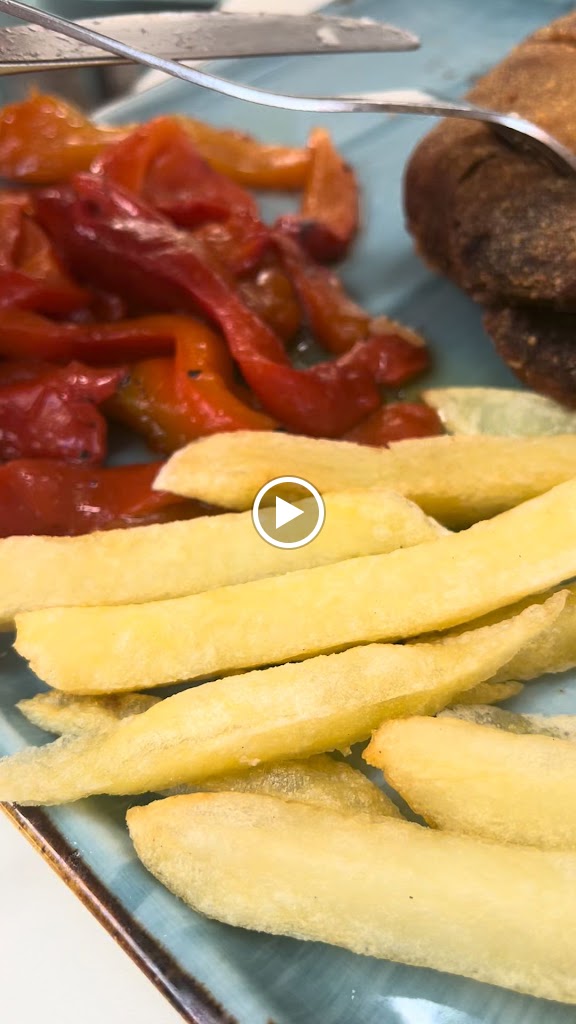Bar Restaurante La Campana — Videos