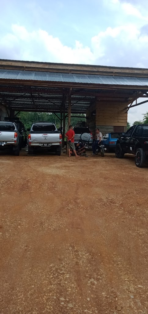Bengkel Mobil Ari,