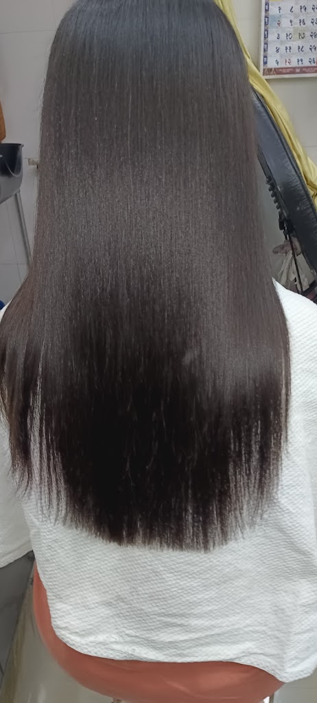 Malti Parlour Bridal Studio