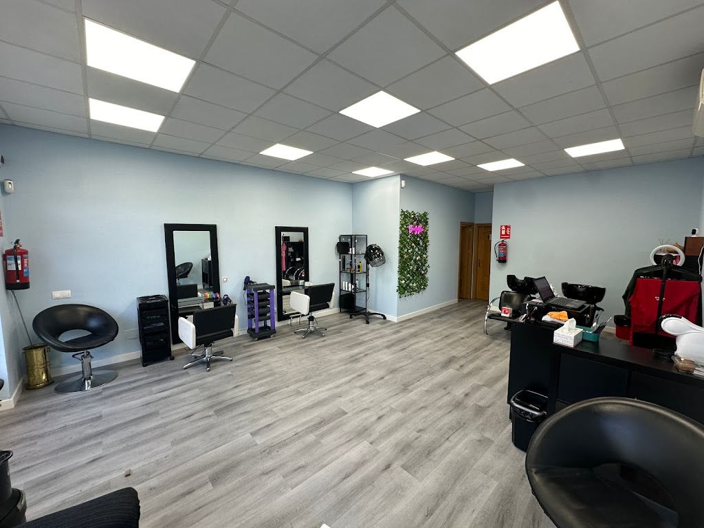 Salon Beauty Glow — Interior
