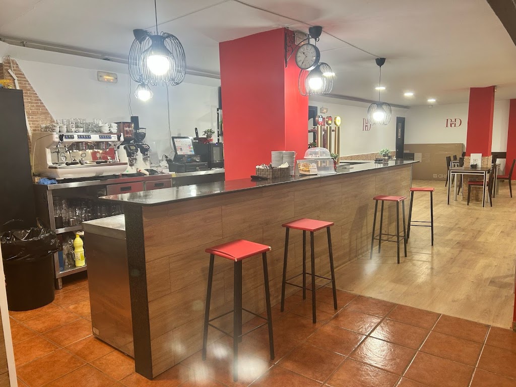 Bar Restaurante Punto Rojo — Ambiente