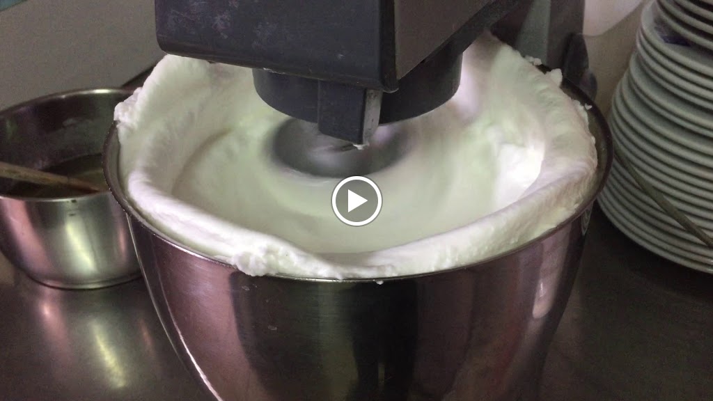 Ca l'Adan Restaurant — Videos