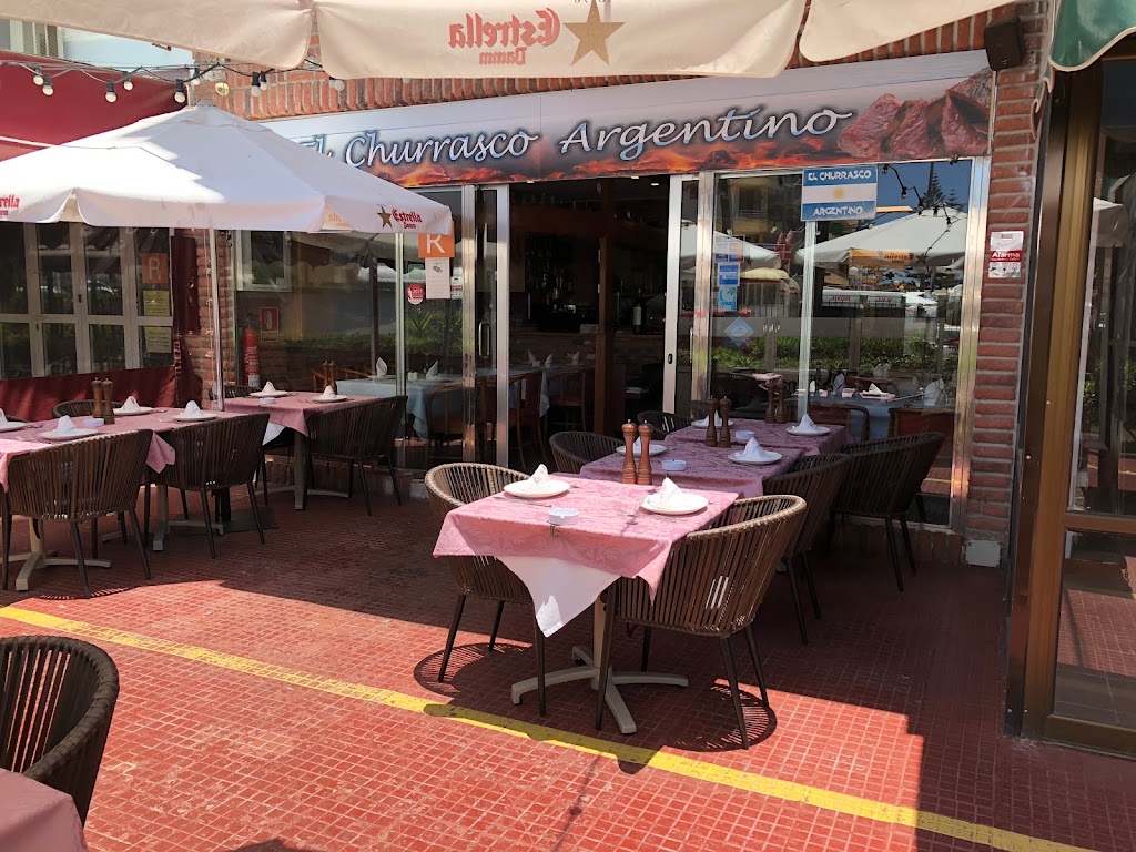 El Churrasco Argentino Steak House — Ambiente