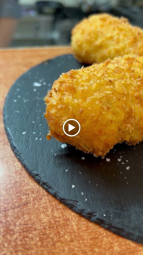 Restaurant Mise en Place — Videos