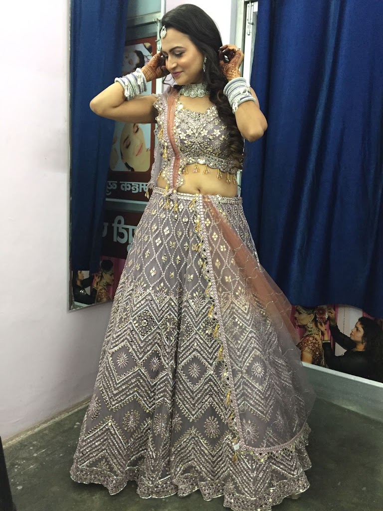 The Makeup Studio And Ladies Parlour