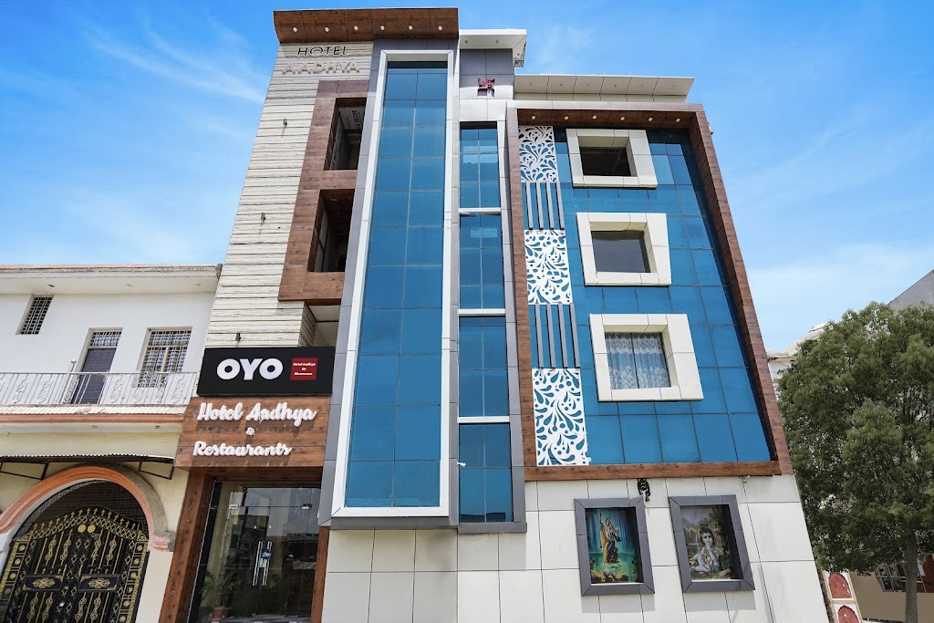 Oyo Flagship Adhaya By Bluemoon