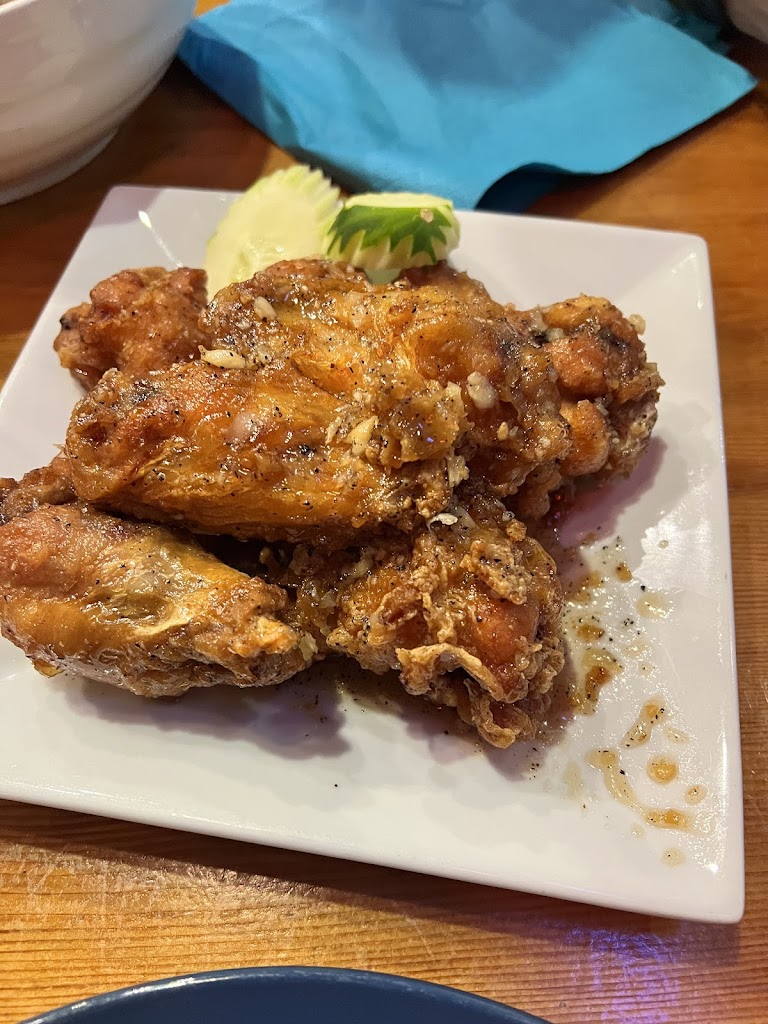 Nom Nom Restaurant and Grill