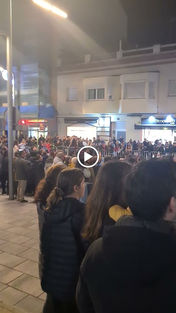 Restaurante La Rubia - Castelldefels — Videos