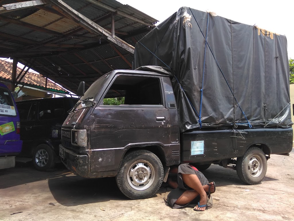 Bengkel Mobil Pak Budi