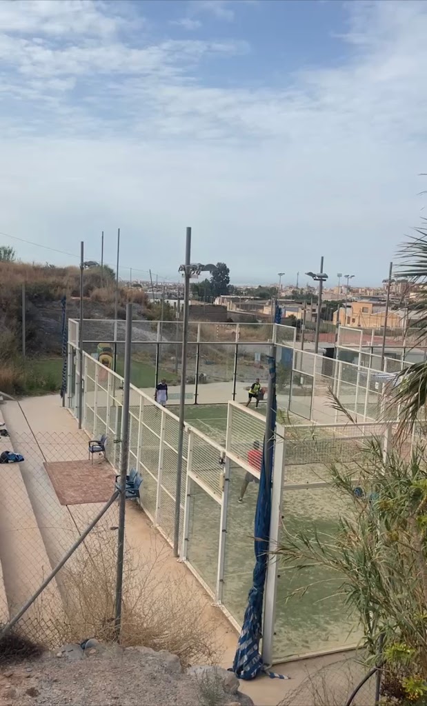 Centro Deportivo La Nacla